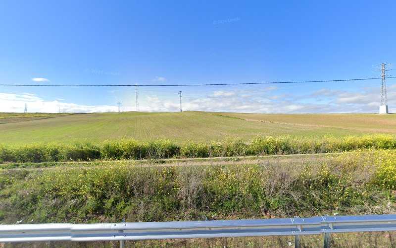 Fotografia tomada fuera de Cocinas y Carpinteria artesanal. Jose Moratino Estaire. - Proveedor de puertas en La Puebla de Montalbán, Toledo