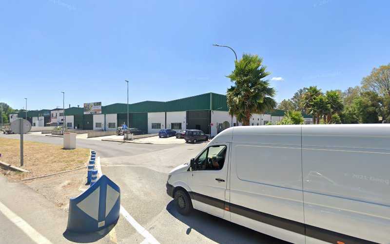 Fotografia tomada fuera de METÁLICA MEDINA - Carpintería Metálica - Cerrajería - Estructuras - Fábrica en Castellar de la Frontera, Cádiz