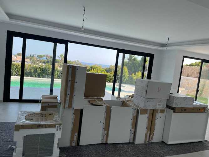 Fotografia tomada fuera de Carpinteria Hermanos mellis - Carpintería en Algeciras, Cádiz