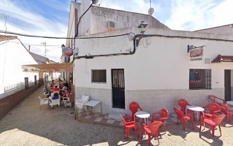 Fotografia tomada fuera de Manuel Lozano Granero - bares en Calzadilla de los Barros, Badajoz