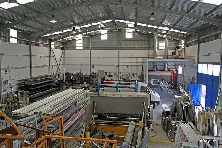 Fotografia tomada fuera de A. Boigues C.B. - Carpintería metálica y de aluminio en L'Alcúdia, Valencia