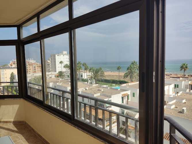 Fotografia tomada fuera de ALUMINIOS JARACO S.L. - Metalwork en Xeraco, Valencia