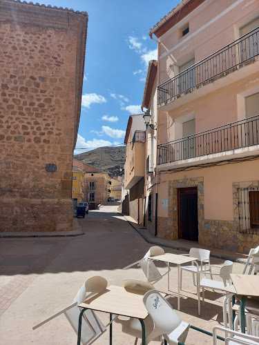 Fotografia tomada fuera de Bar Centri - bares en Villel, Teruel