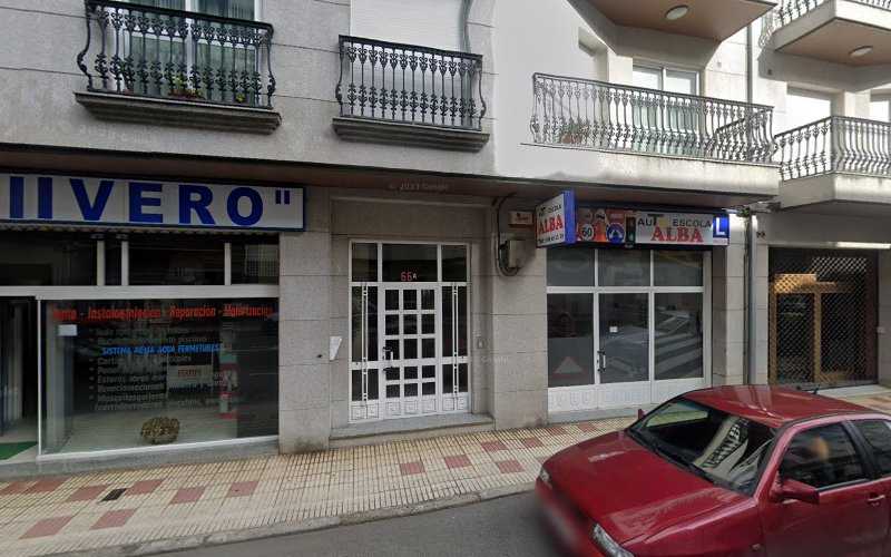 Fotografia tomada fuera de Carpintería Jesús Bugallo - Tienda de armarios en Celanova, Orense