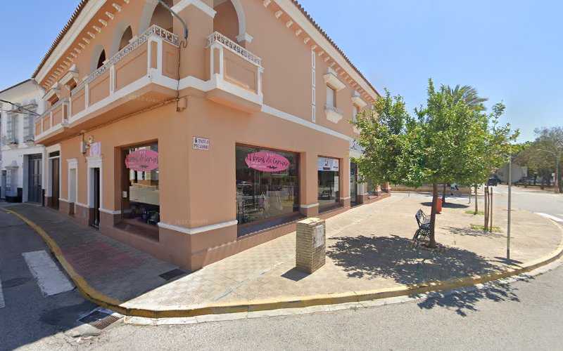 Fotografia tomada fuera de Muebles Marin Ledesma SL UTRERA - Tienda de muebles en Utrera, Sevilla