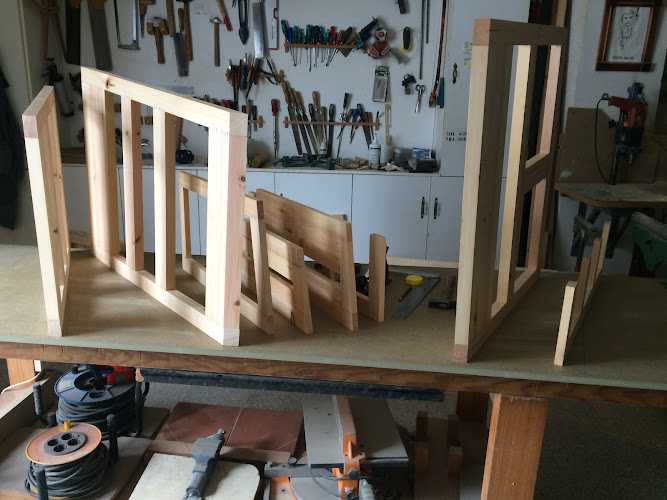 Fotografia tomada fuera de Carpintería Barbosa CB - Carpintería en Jerez de los Caballeros, Badajoz