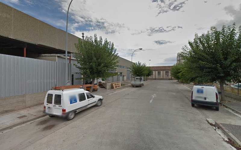 Fotografia tomada fuera de Metálicas Ciria S L - Carpintería metálica y de aluminio en Tudela, Navarra