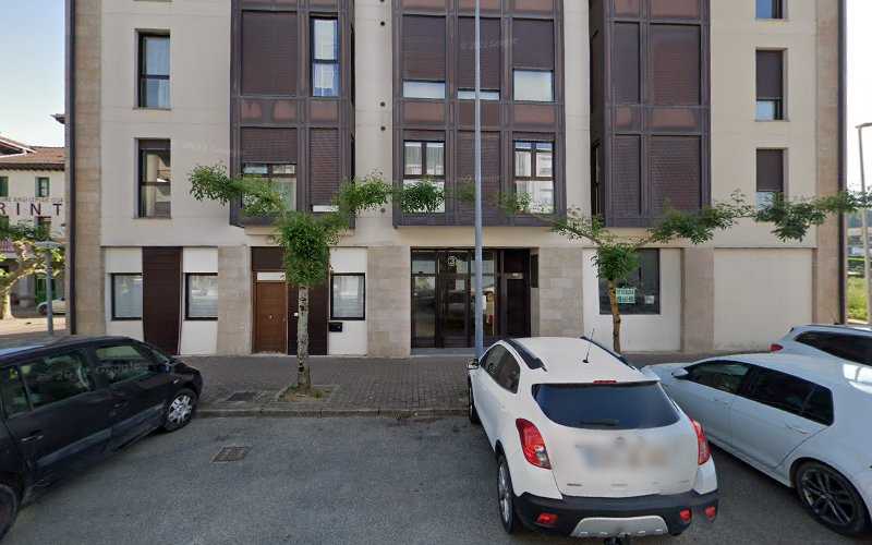 Fotografia tomada fuera de BAUM HOLZ - Carpintería en Lekunberri, Navarra