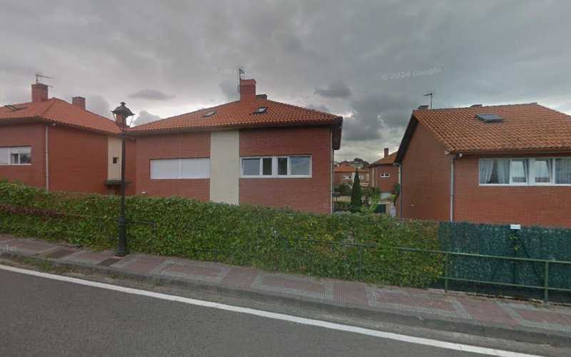 Fotografia tomada fuera de CARPINTERIA RD S.L. - Carpintería en Cacicedo, Cantabria