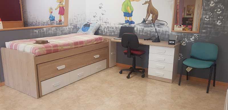 Fotografia tomada fuera de Avellón Muebles Aries - Tienda de muebles en Cuéllar, Segovia