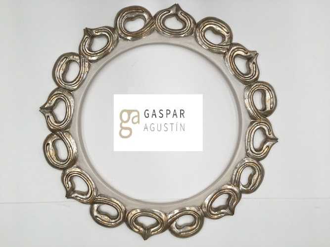 Fotografia tomada fuera de Gaspar Agustín, S.L. - Proveedor de marcos de madera en Loiu, Vizcaya