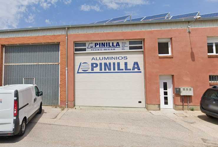 Fotografia tomada fuera de Aluminios Pinilla - Carpintería metálica y de aluminio en Soria, Soria