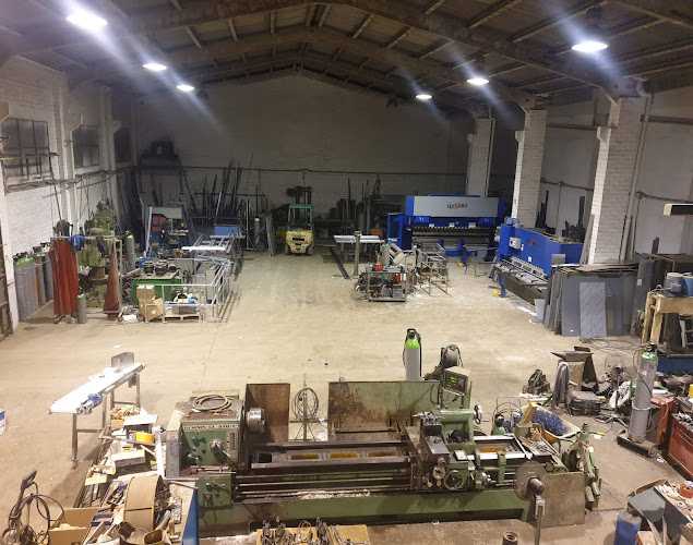 Fotografia tomada fuera de Sergi Metalls I Manteniments Societat Limitada. - Carpintería metálica y de aluminio en Tortosa, Tarragona