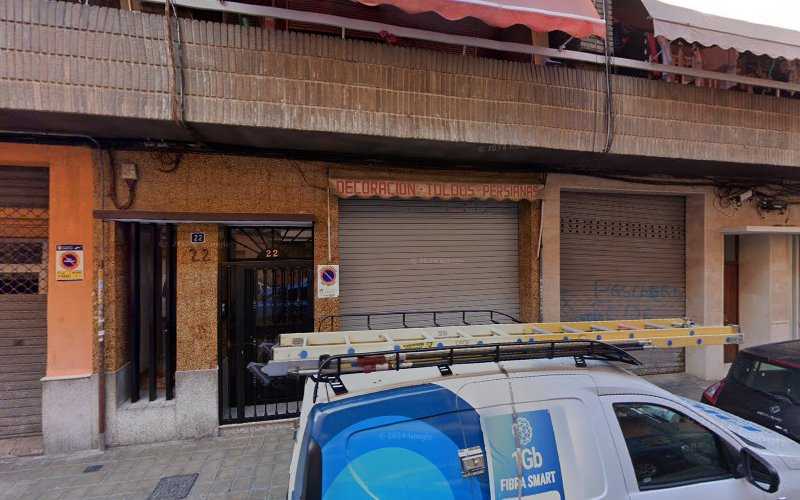 Fotografia tomada fuera de Carpintería Muebles de Cocina - Tienda de artículos de cocina en Torrent, Valencia