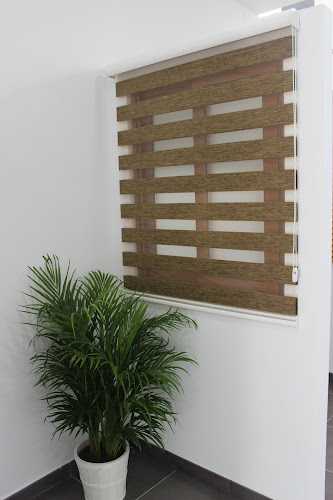 Fotografia tomada fuera de Persianas Teruel | Torrent - Carpintería metálica y de aluminio en Torrent, Valencia