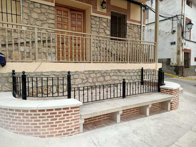 Fotografia tomada fuera de cerrajeria briceño - Cerrajero en Tielmes, Madrid