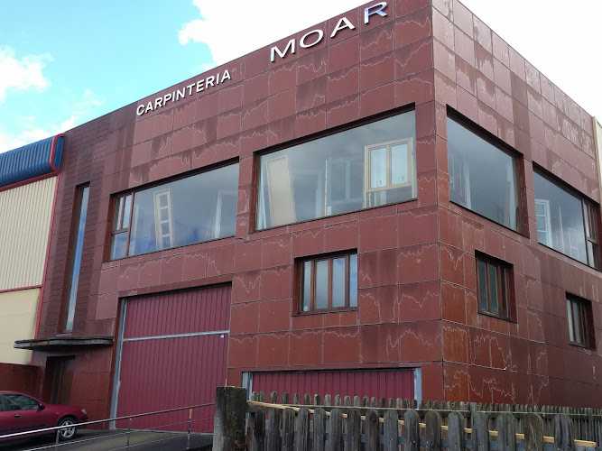 Fotografia tomada fuera de Carpintería Moar - Furniture maker en Carral, A Coruña