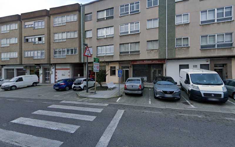 Fotografia tomada fuera de Ebanistería Alfredo - Ebanista en Betanzos, A Coruña