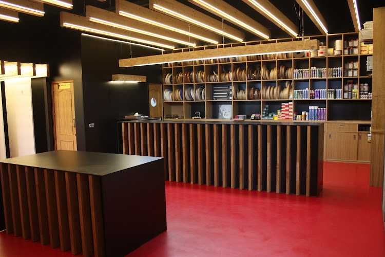 Fotografia tomada fuera de Maderas Sobrado - Proveedor de madera en Fuenlabrada, Madrid