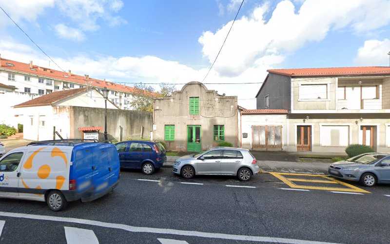 Fotografia tomada fuera de Carpintería Sanmartín - Carpintero en Bertamiráns, A Coruña