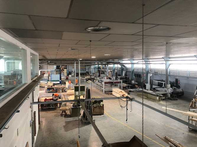 Fotografia tomada fuera de Velima System SL - Cases i estructures de fusta i CLT - Fabricante de casas de madera en Bellpuig, Lérida