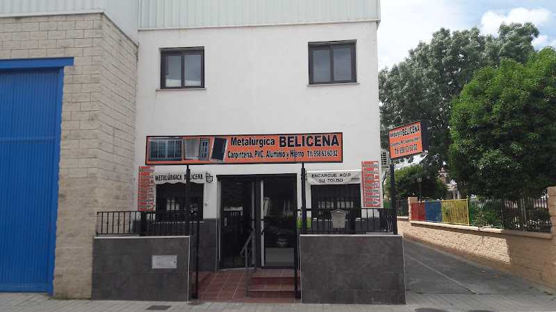 Fotografia tomada fuera de Metalúrgica Belicena - Carpintería metálica y de aluminio en Belicena, Granada