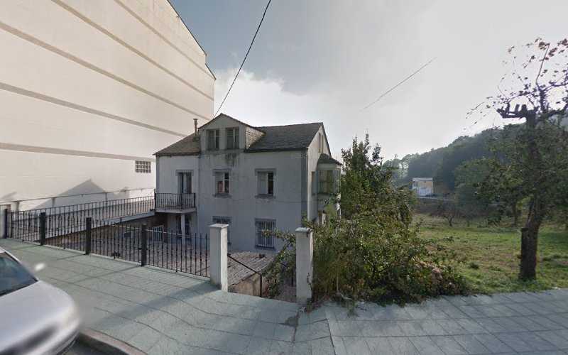 Fotografia tomada fuera de Ricardo Doval Gómez - Carpintería metálica y de aluminio en Becerreá, Lugo