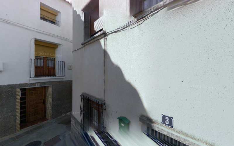 Fotografia tomada fuera de Montajes Bertol Sl - Carpintería metálica y de aluminio en Bárboles, Zaragoza