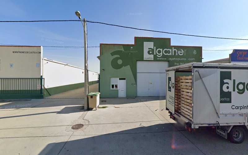 Fotografia tomada fuera de Algaher Puertas S.L - Carpintero en Pedrajas de San Esteban, Valladolid