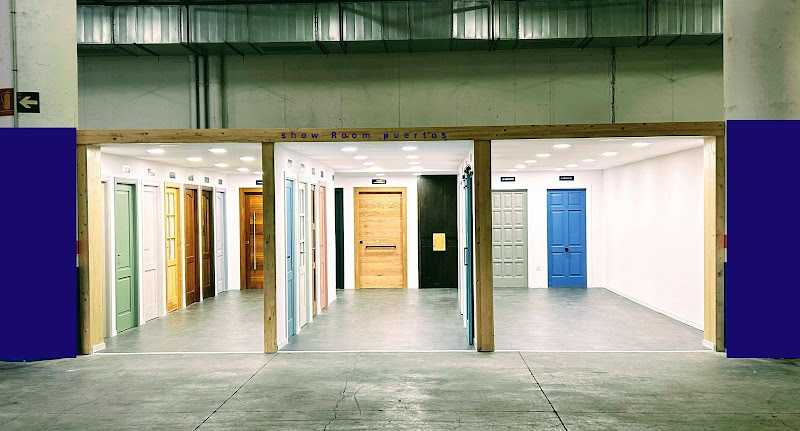 Fotografia tomada fuera de Mar Envíos - Establecimiento de venta de madera en La Victoria de Acentejo, Santa Cruz de Tenerife