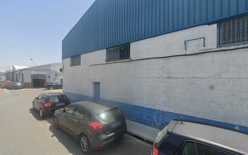 Fotografia tomada fuera de Carpintería Artebahia - Carpintero en Chiclana de la Frontera, Cádiz