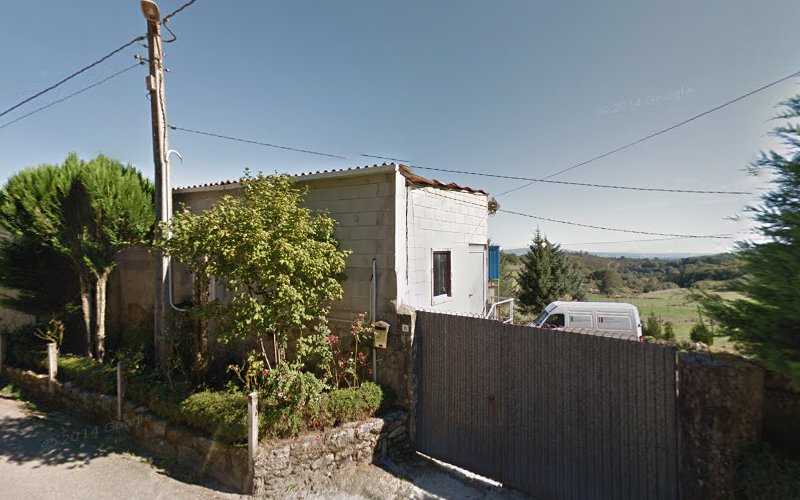Fotografia tomada fuera de Edial, Carpintería de madera - Oficinas de empresa en Silleda, Pontevedra