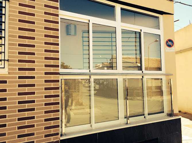 Fotografia tomada fuera de Carpinteria De Aluminio ANTONIO FUENTES - Carpintería metálica y de aluminio en Murcia, Murcia