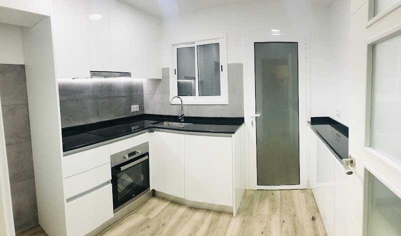 Fotografia tomada fuera de BC2 Reformas - Reformas en Santa Perpètua de Mogoda, Barcelona