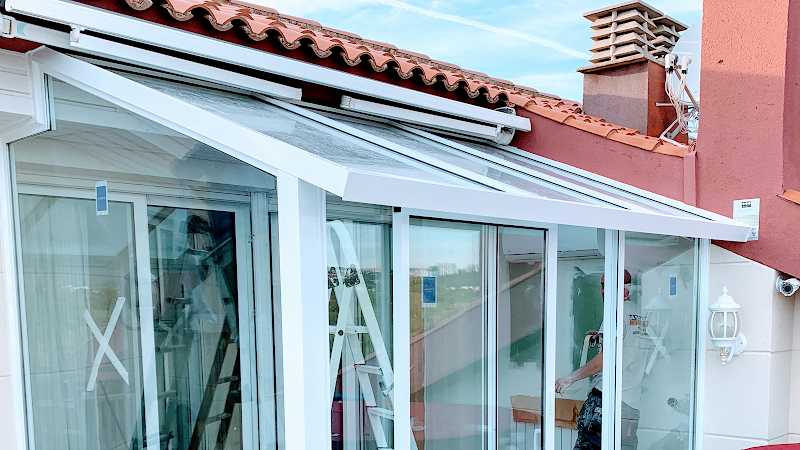 Fotografia tomada fuera de Ventanaseco - Ventana de aluminio en Santa Coloma de Gramenet, Barcelona
