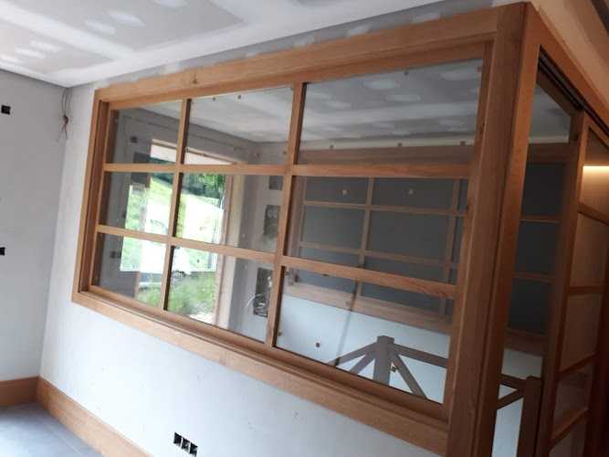 Fotografia tomada fuera de CARPINTERIA ,EBANISTERIA ARITZA - Ebanista en Hernani, Guipúzcoa