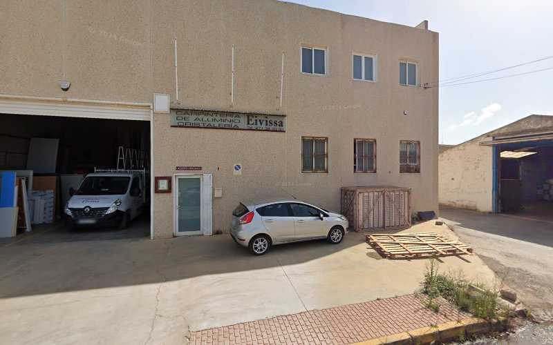 Fotografia tomada fuera de Cda Eivissa S L - Carpintería metálica y de aluminio en Sant Jordi de ses Salines, Baleares