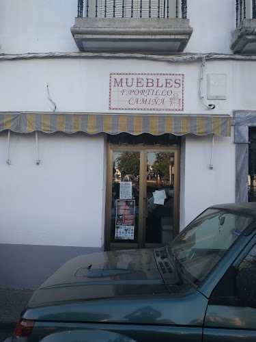Fotografia tomada fuera de Fernando María Portillo Camiña - Tienda de muebles en Olivenza, Badajoz