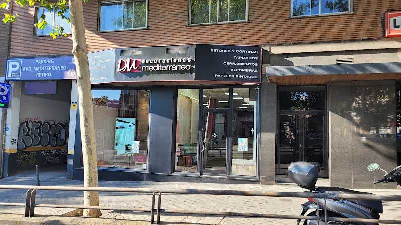 Fotografia tomada fuera de Decoraciones Mediterráneo - Tienda de artículos para el hogar en Madrid, Madrid
