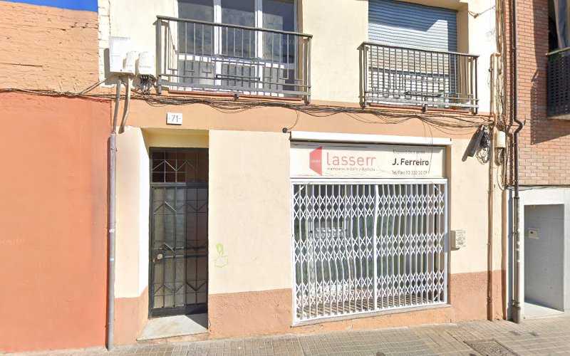 Fotografia tomada fuera de Carpintería José Ferreiro - Carpintería metálica y de aluminio en L'Hospitalet de Llobregat, Barcelona