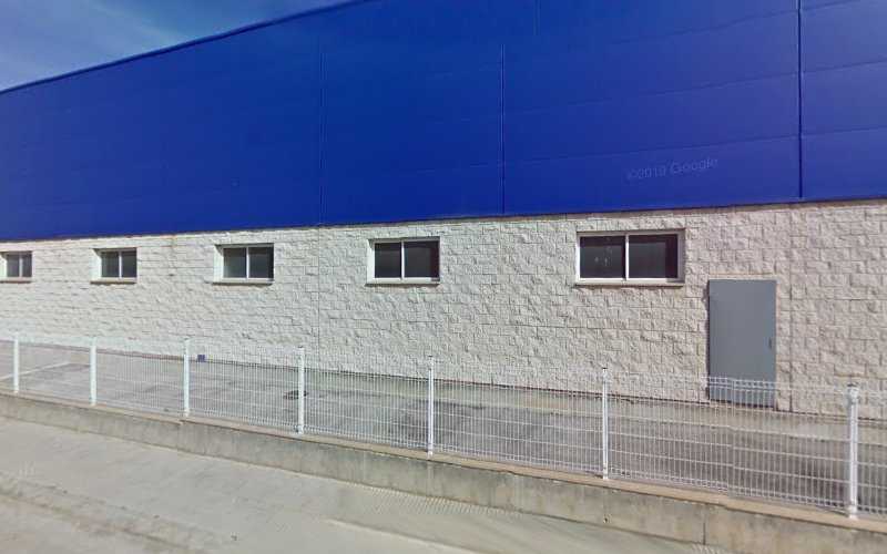 Fotografia tomada fuera de Forja Gerard Pons - Herrero en Vilanova de Bellpuig, Lérida