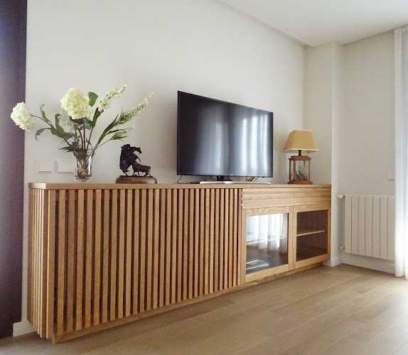 Fotografia tomada fuera de Carpintería Moyano Campos - Carpintería en Sevilla, Sevilla