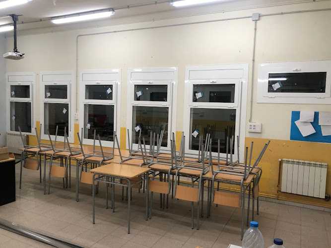 Fotografia tomada fuera de Celvib - Carpintería metálica y de aluminio en Sant Fruitós de Bages, Barcelona