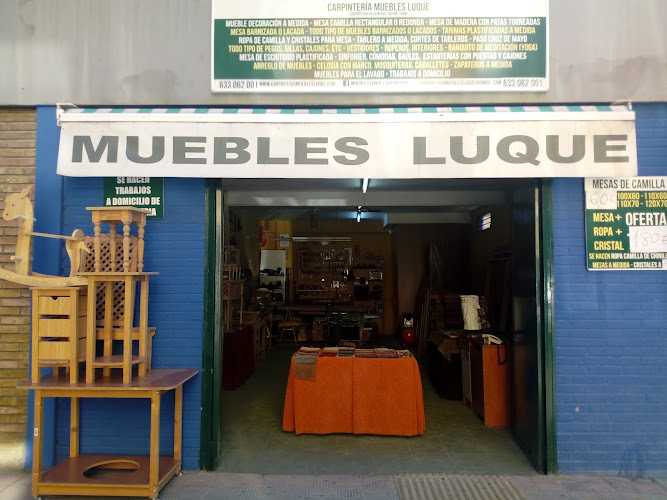 Fotografia tomada fuera de Carpinteria Muebles Luque - Tienda de artículos para el hogar en Sevilla, Sevilla