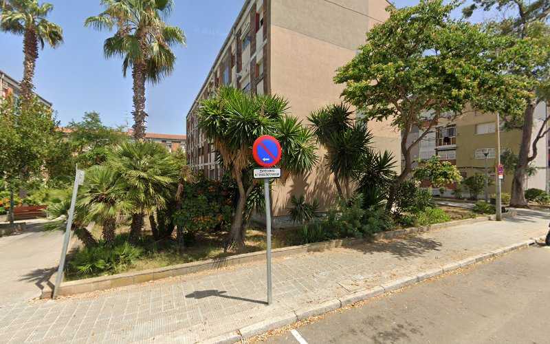 Fotografia tomada fuera de José Izquierdo Poveda - Carpintería metálica y de aluminio en Sant Boi de Llobregat, Barcelona