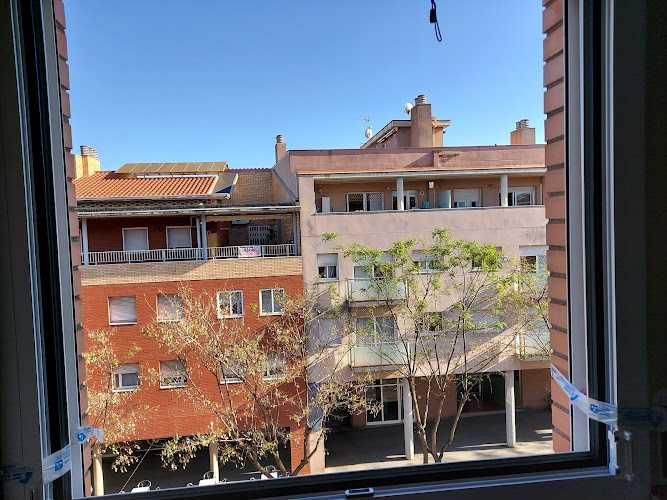 Fotografia tomada fuera de J.C. Aluminis - Metal·listeria en Sant Boi de Llobregat, Barcelona