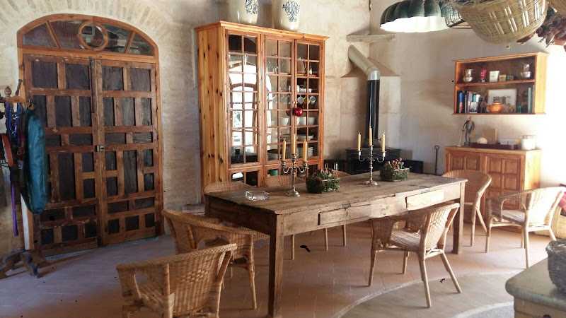Restauraciones & Muebles Robert - Carpintería en Sanlúcar de Barrameda, Cádiz