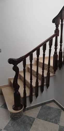 Fotografia tomada fuera de Torneados Sevilla - Carpintería en Sevilla, Sevilla