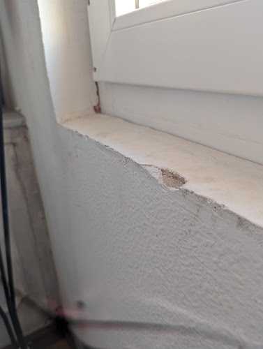 Fotografia tomada fuera de Alsaplas - Carpintería metálica y de aluminio en Heras, Cantabria