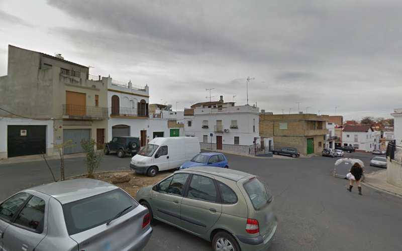 Fotografia tomada fuera de Carpintería Díaz López - Ebanista en Puebla Del Río ( La ), Sevilla
